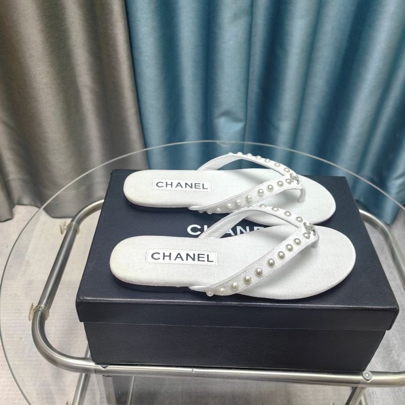 Ch*el slippers